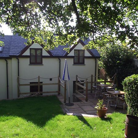 Carpenters Cottages Llanishen Zewnętrze zdjęcie